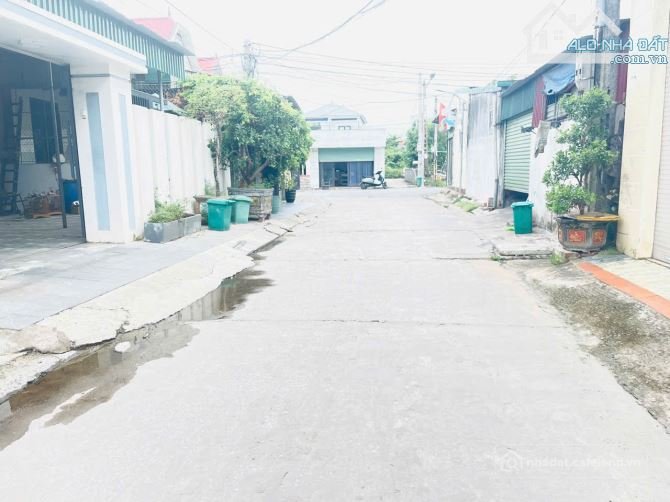 Bán đất thổ cư: BÁN ĐẤT TẶNG NHÀ PHƯỜNG NGHI THỦY THỊ XÃ CỬA LÒ NGHỆ AN