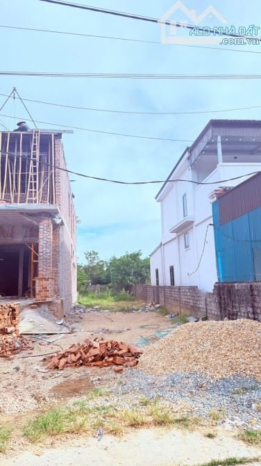 Bán đất thổ cư: Nhanh tay sở hữu 158m2 đất ở xóm 8 Nghi Trung-Nghi Lộc