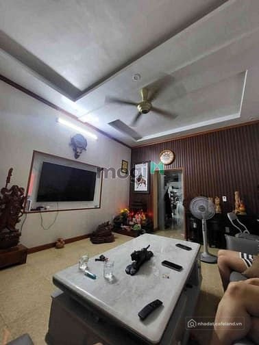 Bán nhà riêng: Bán Gấp Nhà Miếu Hai Xã DT 82m2 3 TỶ