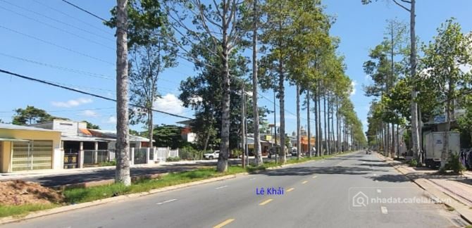 Bán nhà riêng:  Bán nhà cấp 4: 134m² (4.5m x 30m, thổ 100%)  Đường Phạm Hữu Lầ
