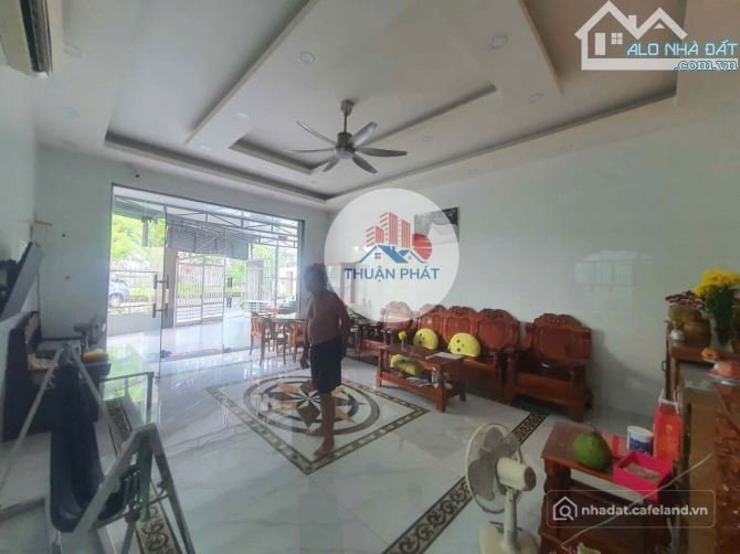 Bán nhà riêng: NHÀ CẤP 4 SÂN VƯỜN RỘNG – MẶT TIỀN PHẠM NHƠN THUẦN, P.3, TP. CAO 