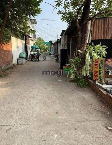 Bán đất thổ cư: Bán lô đẹp Bình Long Bình Phước 110m² full thổ cư SHR giá tốt 1,