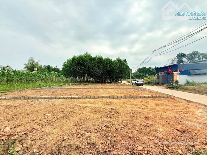Bán đất thổ cư: Lô đất giá rẻ - cách QL3 600m - ngõ oto thông - DT 100m2 full tc