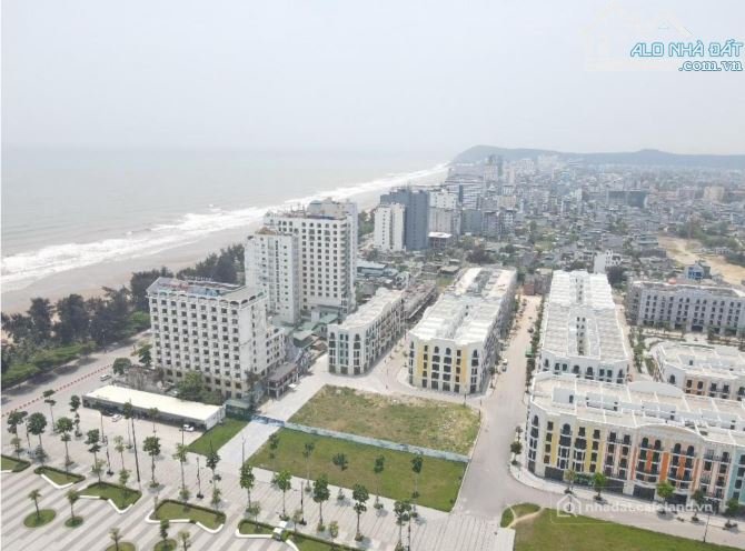 Bán căn hộ chung cư: Bán gấp căn 1PN + 1, tầng 10 đẹp nhất dự án, Full Nội thất,
