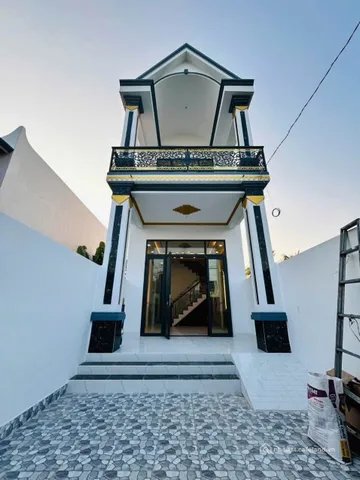 Bán nhà riêng: Nhà Mái Thái Mặt Tiền Đường Lộc Hậu Nhựa 5m ( Xã Mỹ Lộc )