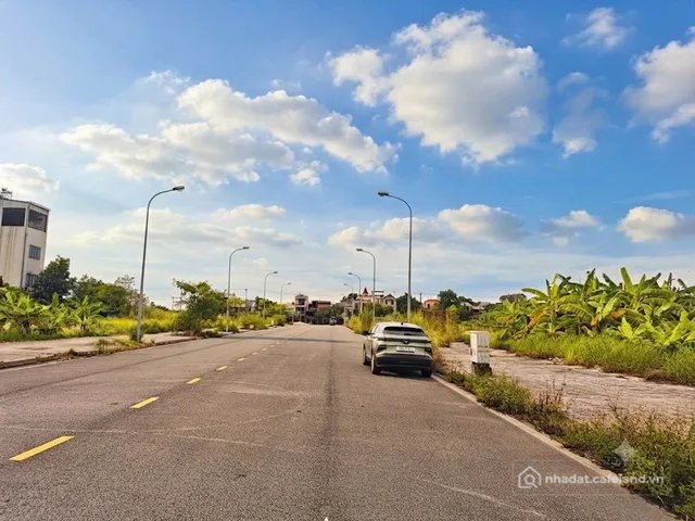 Bán đất thổ cư: Bán Đất 250m2 có sẵn 250 m2 thổ cư giá 5.99 tỷ tại Phường Bến Gó