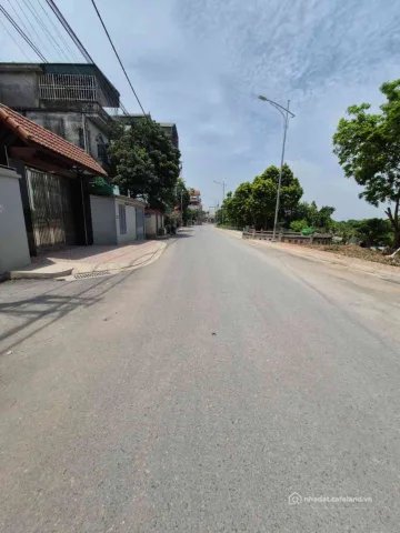 Bán nhà riêng: Bán Nhà riêng 55m2 có sẵn 47 m2 thổ cư giá 5.65 tỷ tại Đường Liên
