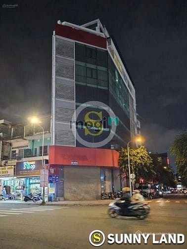 Biệt thự: Cho thuê nhà GÓC 2MT số 162 Trần Hưng Đạo, Phường 7, Quận 5, Hồ Chí Mi