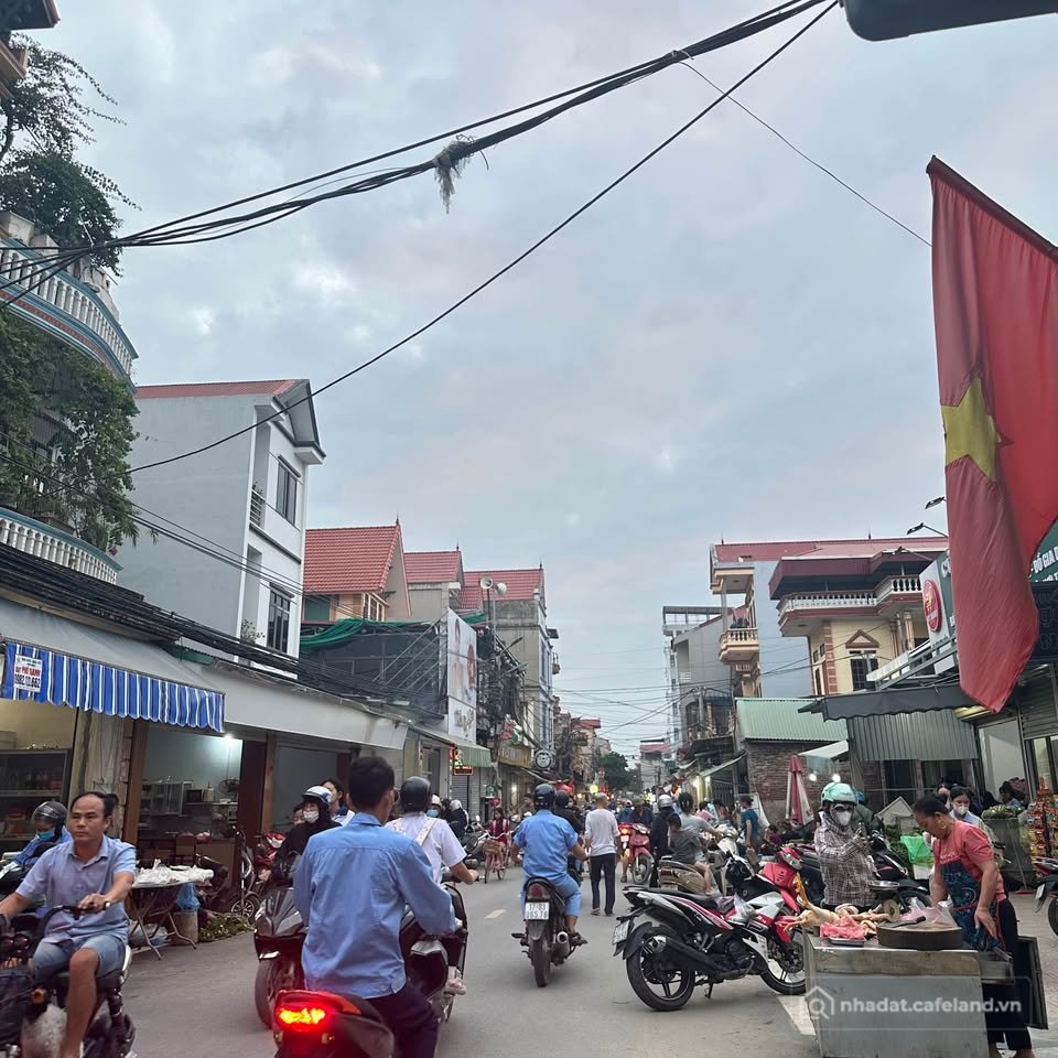 Bán đất thổ cư: Đất vàng Đông Anh 107.5m² vuông vắn, ngay cầu Thượng Cát - Sổ đỏ