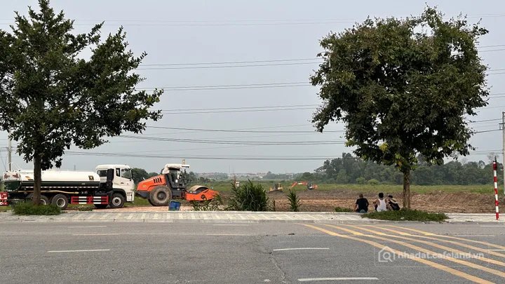 Bán đất thổ cư: 5 tỉ sở hữu ngay lô đất 110m2 thôn Lương Quy,xã Thư Lâm (Xã Xuân