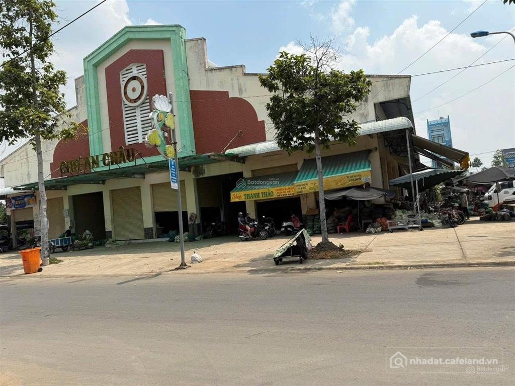 Bán kho, nhà xưởng: Nền đẹp mặt tiền chợ an châu giá 1 tỷ 850