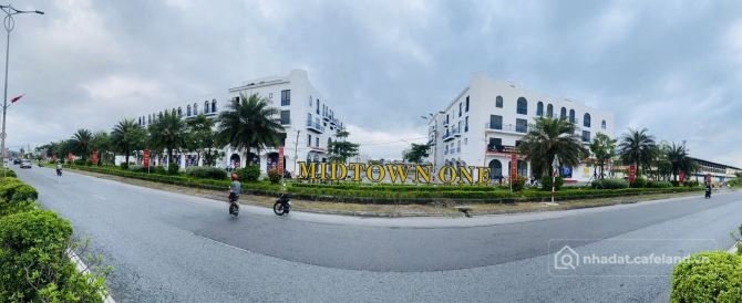 Bán biệt thự: Bán liền kề 90m2 x 5T gần Vincom Uông Bí giá chỉ 4.x tỷ