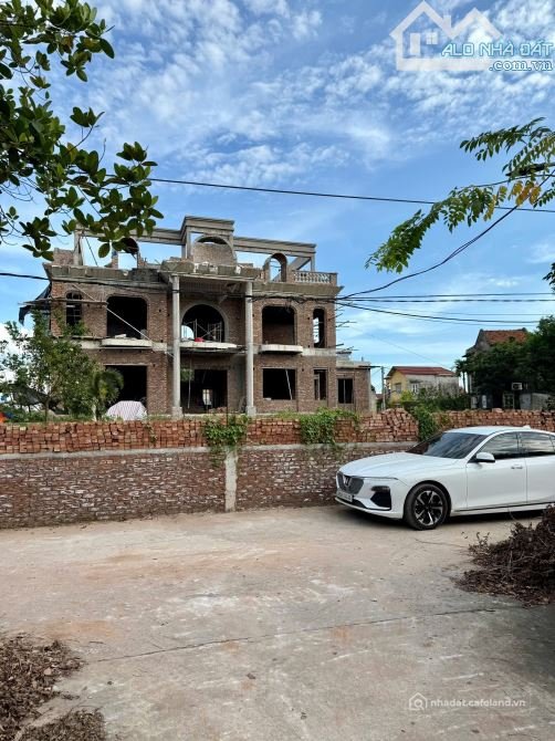 Bán đất thổ cư: Đầu tư hợp lý chỉ với 1.9x Tỷ sở hữu 70,4m2 đường thông  gần dự