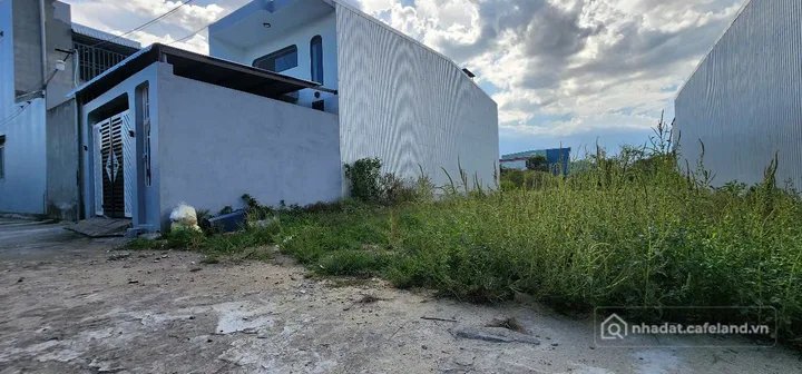 Bán đất thổ cư: Bán nhanh lô đất đẹp sát làng Đại Học Đà Nẵng, đường Mai Đăng C