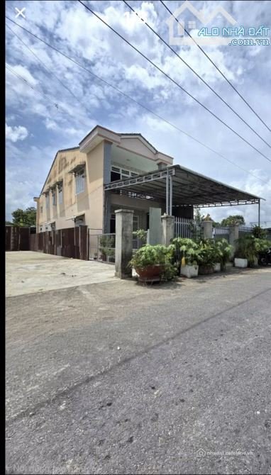 Bán nhà riêng: Nhà lầu 9 x 29 trần phú hoà thánh chỉ 2 tỷ 100