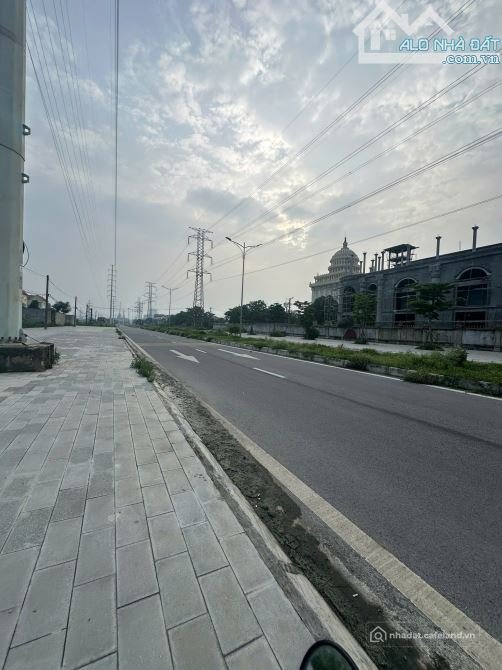 Bán đất thổ cư:  2 LÔ LIỀN MẶT ĐƯỜNG TRỊNH TÚ – VỊ TRÍ TRUNG TÂM NINH BÌNH 