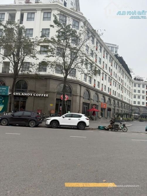 Bán đất thổ cư: Bán đất tăng Nhà C4 kinh doanh đẹp mặt Kinh Dương Vương, cạnh cc
