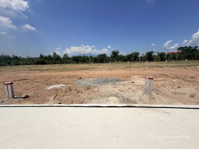 Bán đất thổ cư: 0938113403 Bán Đất 100m2 có sẵn 100 m2 thổ cư giá 149 triệu tại 