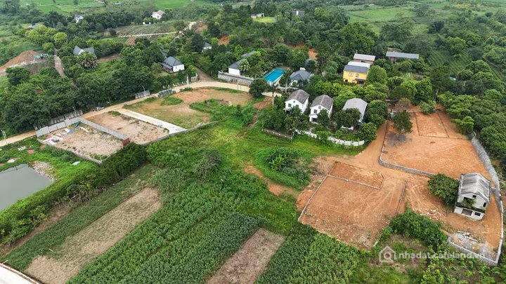 Bán đất thổ cư: Bán Đất 591.9m2 có sẵn 591.9 m2 thổ cư giá 5.2 tỷ tại Xã Yên Bài