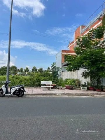 Bán đất thổ cư: Bán Đất 102.5m2 có sẵn 102.5 m2 thổ cư giá 2.67 tỷ tại Đường D7A