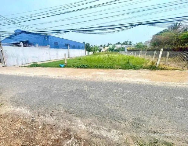 Bán đất thổ cư: CẦN TIỀN BÁN NHANH 450M2 ĐẤT THỔ CƯ SHR NGAY CHỢ, TRƯỜNG HỌC, DÂ