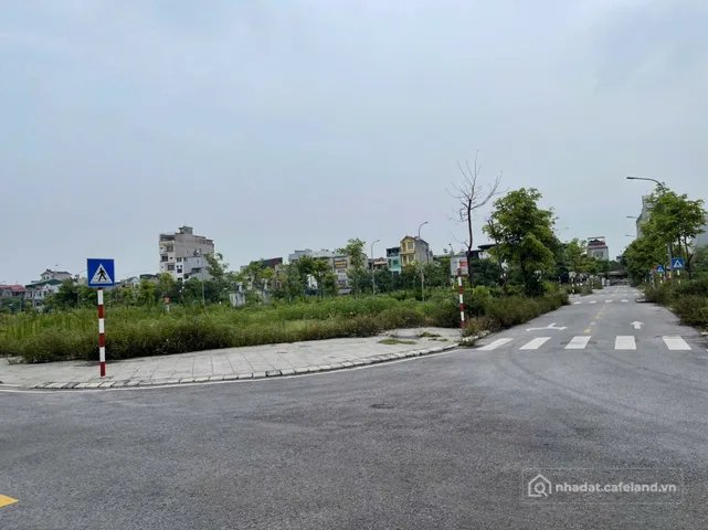 Bán đất thổ cư: Bán Đất 80m2 có sẵn 80 m2 thổ cư giá 6.4 tỷ tại - Chọn - Xã Liên