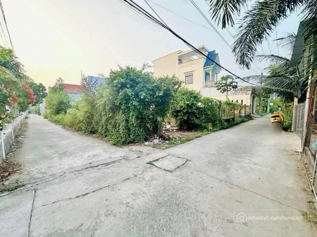 Bán đất thổ cư: Bán đất đường ô tô ấp 2, Đạo Thạnh, TP. Mỹ Tho đường đối diện Bệ