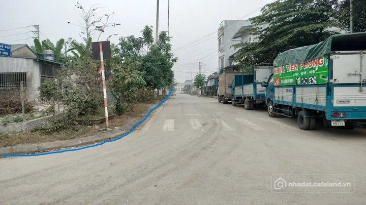 Bán đất thổ cư: Bán Đất 298.6m2 có sẵn 80 m2 thổ cư giá 4.8 tỷ tại Đường Quốc lộ