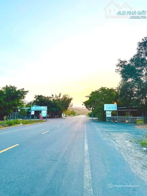 Bán đất thổ cư: Bán đất Khánh Vĩnh mặt tiền Quốc Lộ 27C đối diện khu công nghiệp