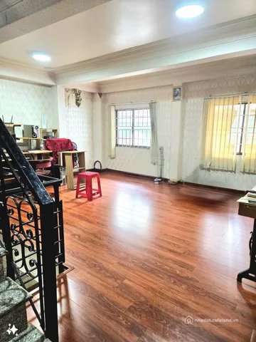 Bán nhà riêng: Bán Nhà riêng 74m2 có sẵn 74 m2 thổ cư giá 16 tỷ tại Đường Thống 