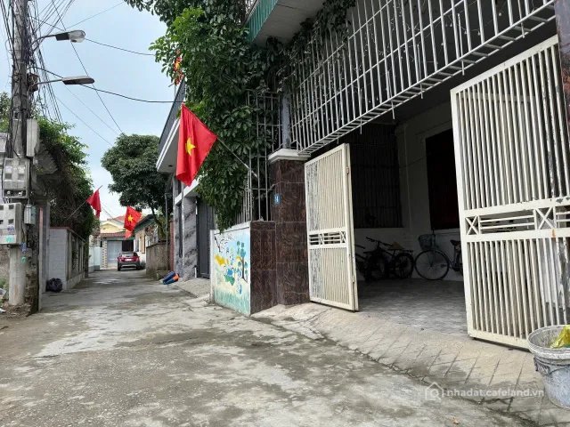 Bán đất thổ cư: Bán Đất 100m2 có sẵn 75 m2 thổ cư giá 2.8 tỷ tại Đường Phạm Đình