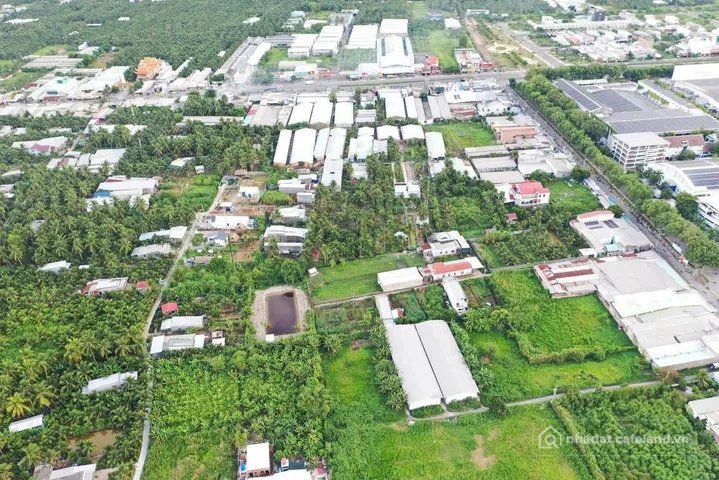 Bán nhà riêng: BÁN SIÊU PHẨM NHÀ VƯỜN MỚI 100% GẦN KCN GIAO LONG - CHÂU THÀNH - 