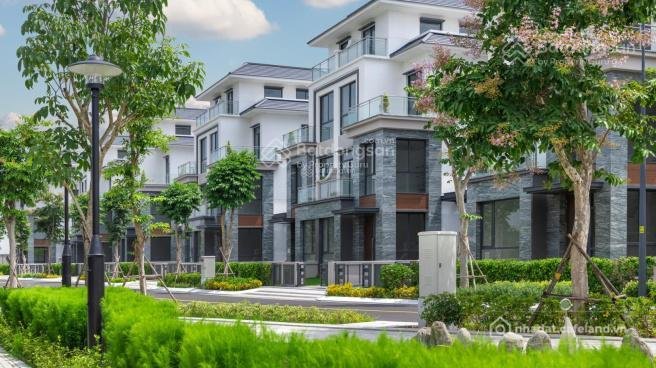 Bán nhà riêng: Biệt thự mặt sông quận 2 chỉ từ 55 tỷ. 10 phút di chuyển đến trun