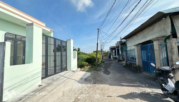 Bán đất thổ cư: Nhà cấp 4 ấm cúng, 2 phòng ngủ, sổ hồng riêng, giá chỉ 1,45 tỷ
