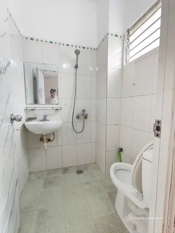 Bán nhà riêng: Bán nhà 4 tầng độc lập mặt ngõ thông kinh doanh ở lạch tray giá c