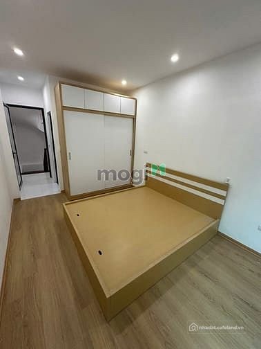 Cho thuê nhà riêng: Nhà riêng: Chính chủ Cho Thuê Nhà Nguyên căn 4Tầng Full Nội 