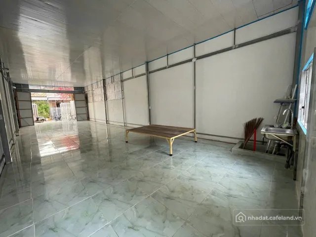 Bán nhà riêng: Bán Nhà riêng 99m2 có sẵn 99 m2 thổ cư giá 820 triệu tại Đường Xu