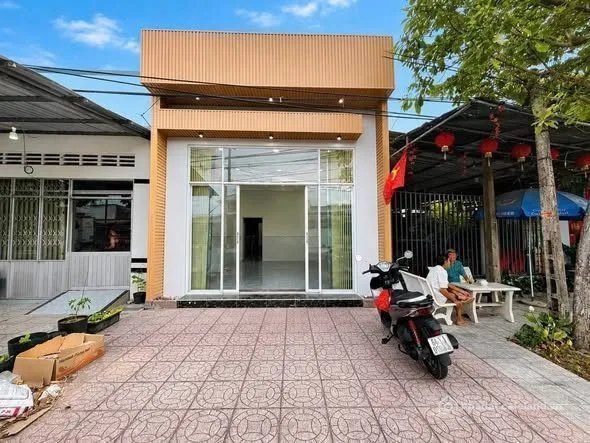 Bán nhà riêng: Bán Nhà riêng 75.9m2 có sẵn 41.5 m2 thổ cư giá 2.58 tỷ tại Đường 