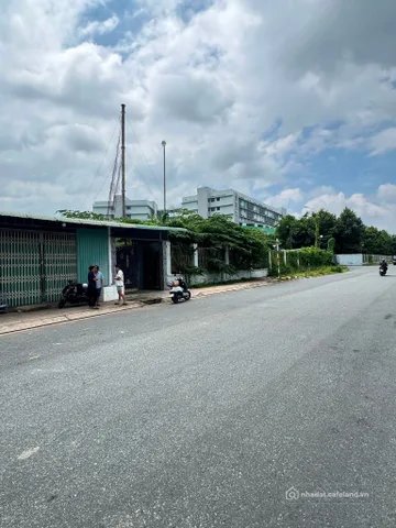 Bán nhà riêng: Nhà vườn 577.1m2 thổ cư, 2 mặt tiền ,cặp vách bệnh viện sản nhi t