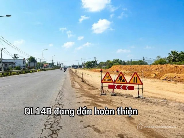 Bán đất thổ cư: CHỈ 890TR SỞ HỮU TRỤC CHÍNH NỐI QL.14B. Còn 3 lô Liền kề - Ngay 