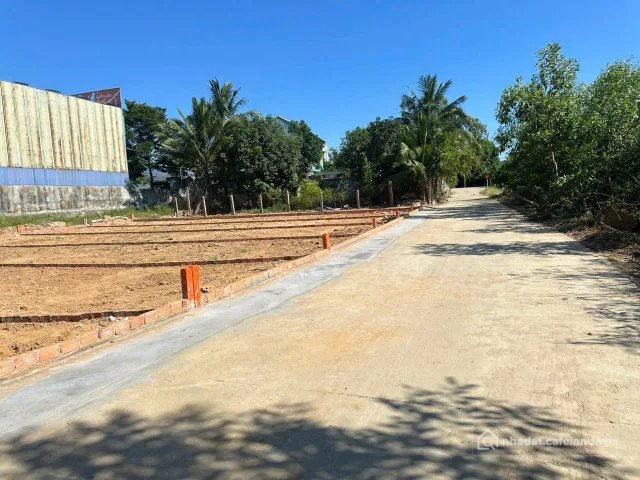 Bán đất thổ cư: Bán Đất 120m2 có sẵn 120 m2 thổ cư giá 890 triệu tại Nam Hòa Khư