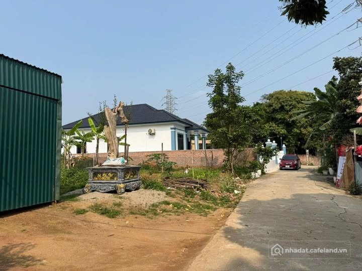 Bán đất thổ cư: Bán đất đẹp 110m2 tại Vân Phú, Việt Trì, đường ô tô vào thoải má
