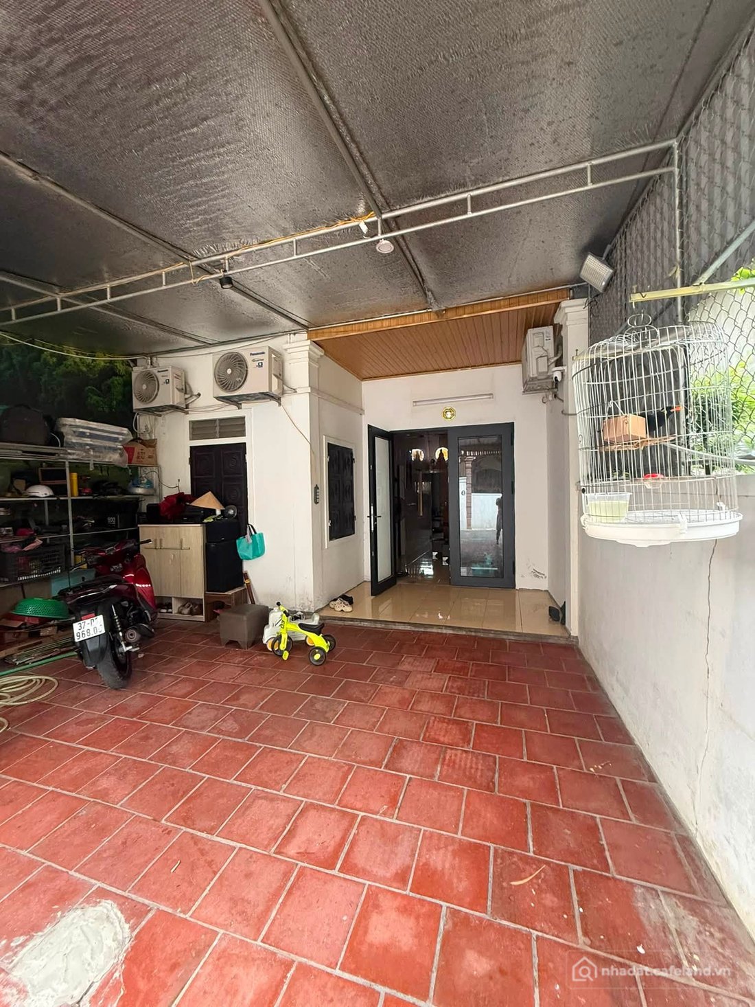Bán đất thổ cư: Mua đất tặng nhà cấp 4, đường ô tô tránh nhau tại Lê Lợi, Vinh