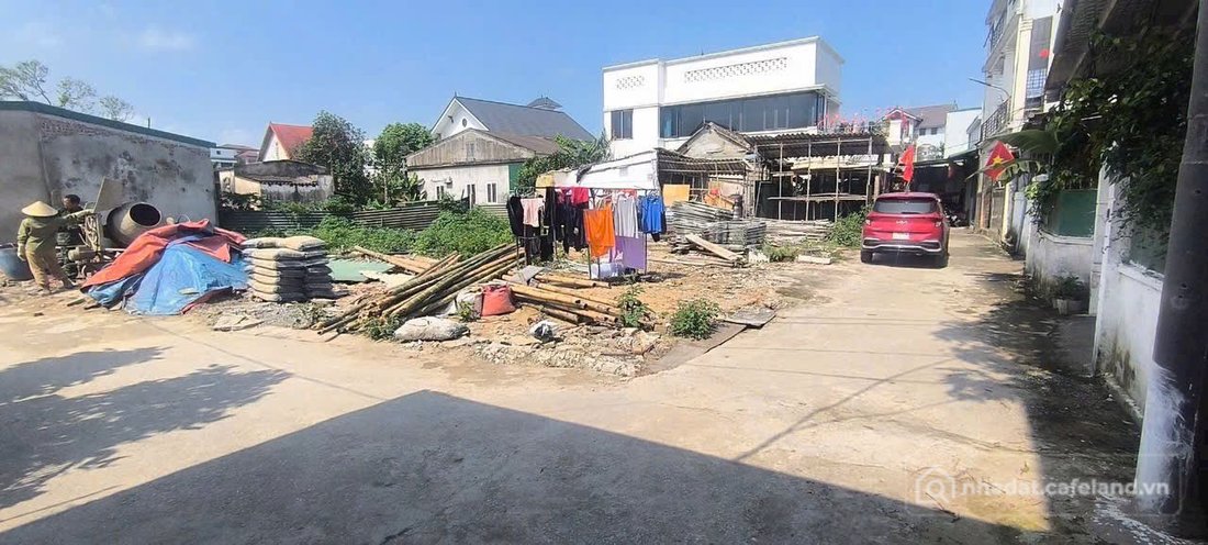Bán đất thổ cư: Đất nền Hưng Dũng, Vinh, ngõ ô tô tránh, giá cực hời