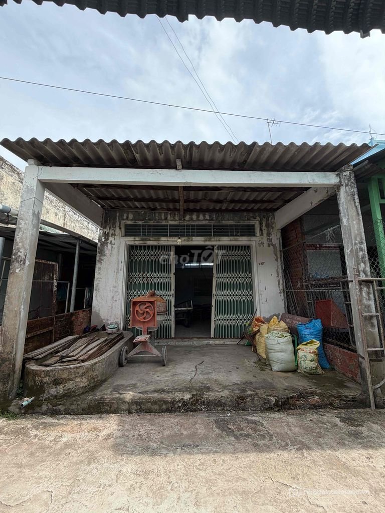 Biệt thự: BÁN ĐẤT TẶNG NHÀ 5x15 230tr