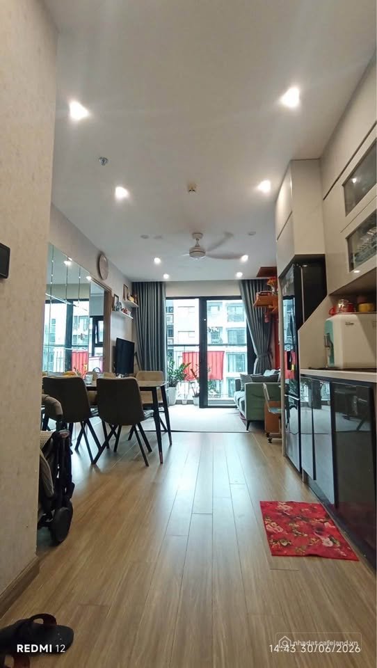 Bán căn hộ chung cư: Căn hộ 2 phòng ngủ cực chill tại Imperia Smart City, giá ch
