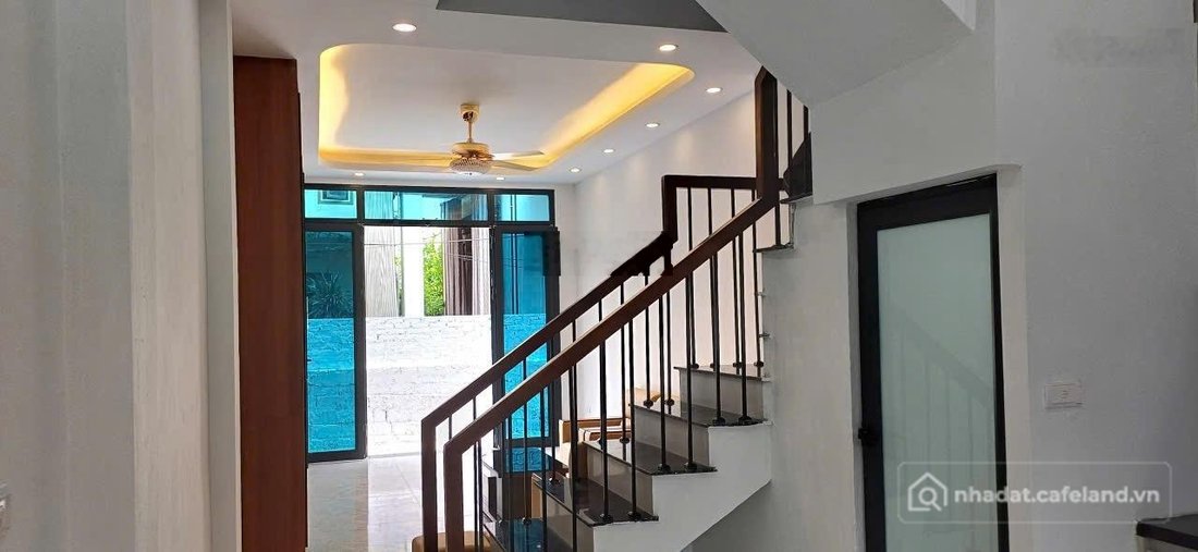 Bán nhà riêng: BÁN NHÀ 4 TẦNG THÔN BẰNG SỞ, XÃ HỒNG VÂN Diện tích: 39,5m Mặt tiề