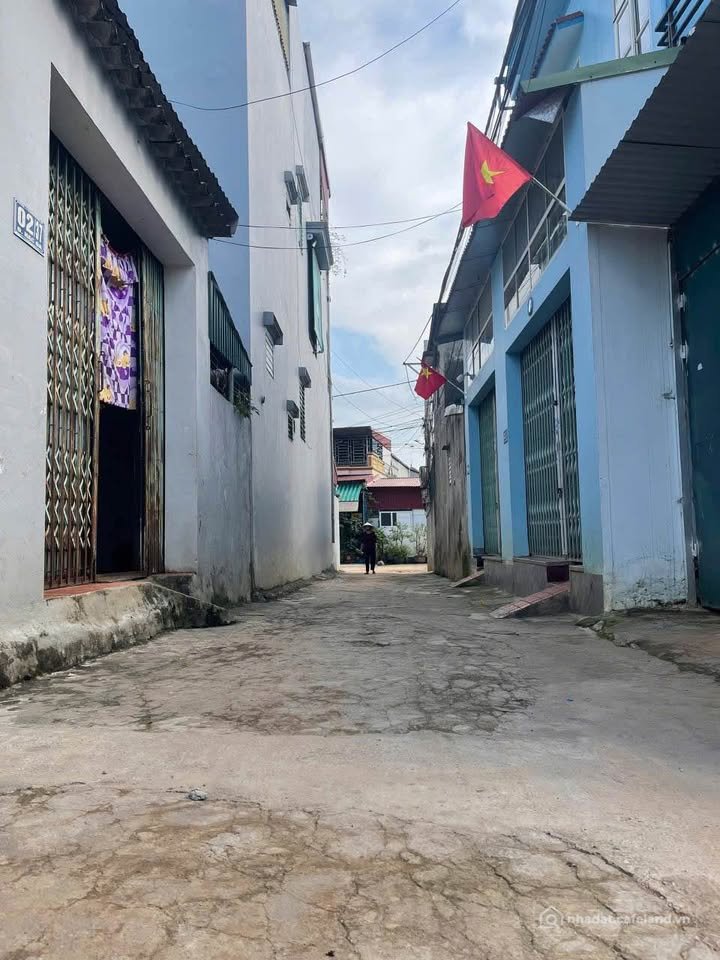 Bán đất thổ cư: Đất nền Hàm Rồng cực phẩm, ngõ ô tô vào tận nơi, giá chỉ 890 tri