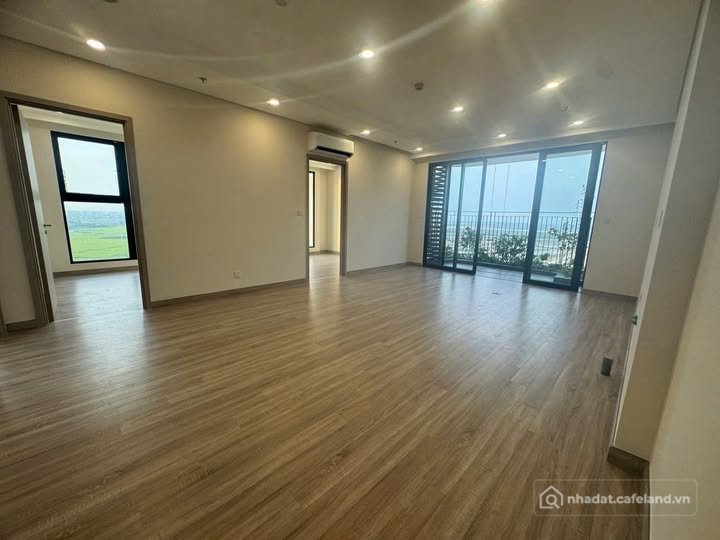 Bán căn hộ chung cư: Căn hộ 2 phòng ngủ, 60m2 tại trung tâm thành phố Vinh