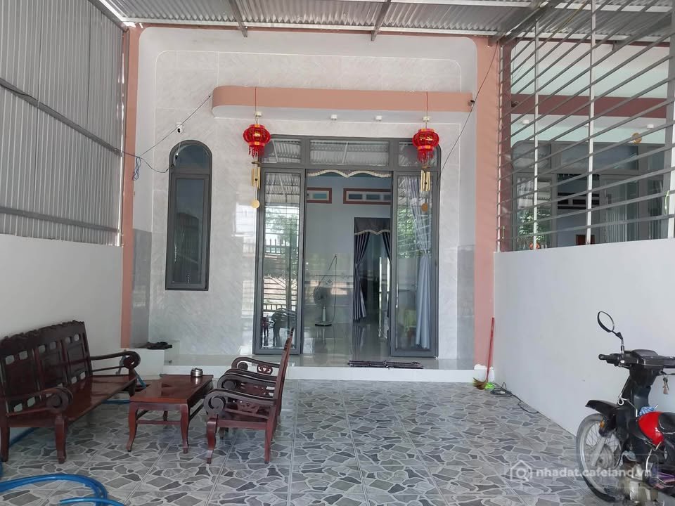 Bán nhà riêng: Nhà đẹp như mới, giá rẻ như cho tại Thanh Điền